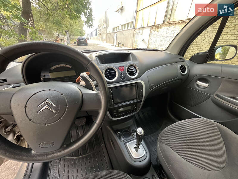 Хэтчбек Citroen C3 2008 в Запорожье