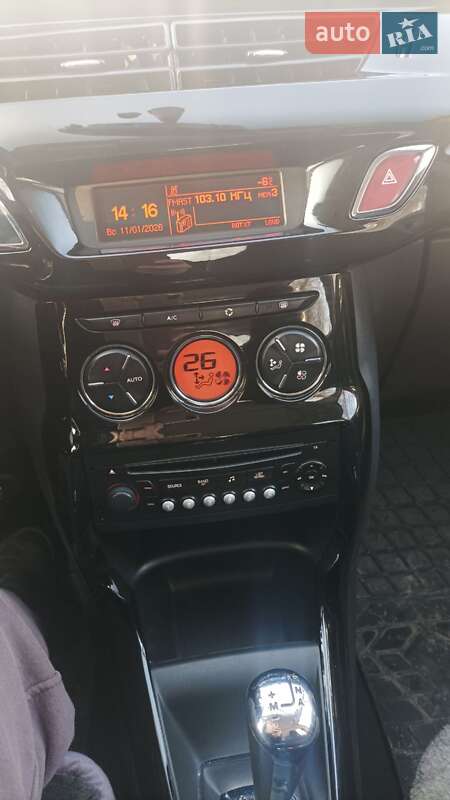 Хэтчбек Citroen C3 2012 в Хмельницком