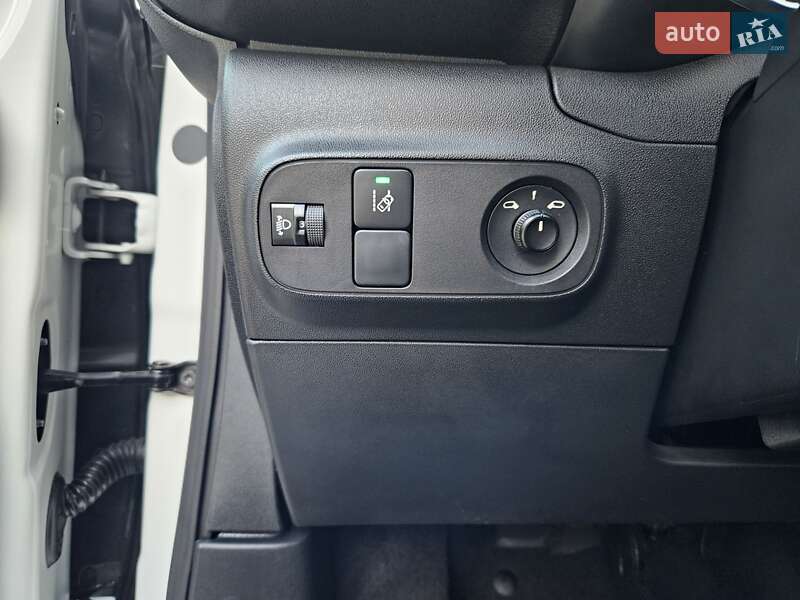 Хэтчбек Citroen C3 2017 в Одессе