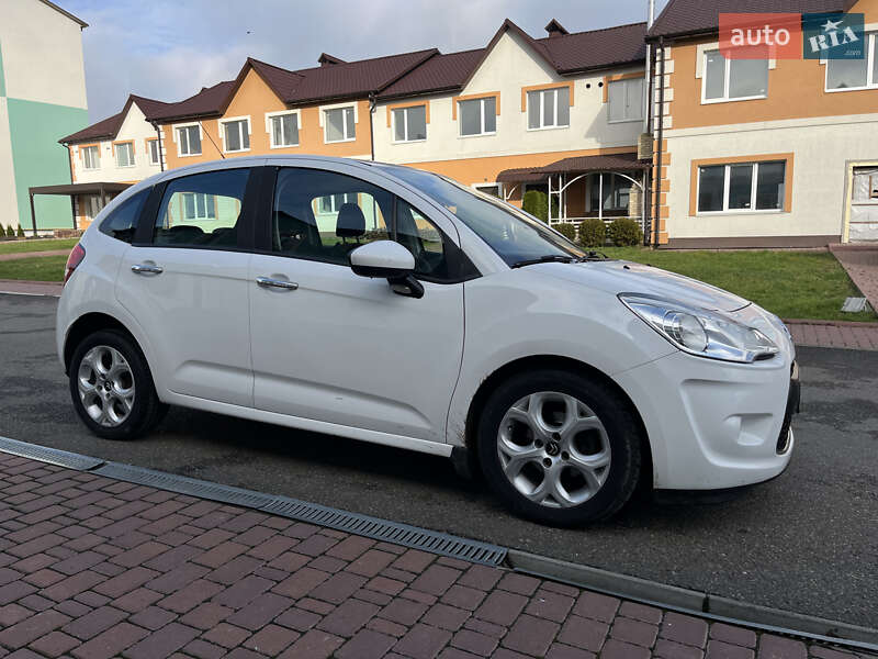 Хэтчбек Citroen C3 2012 в Каменец-Подольском