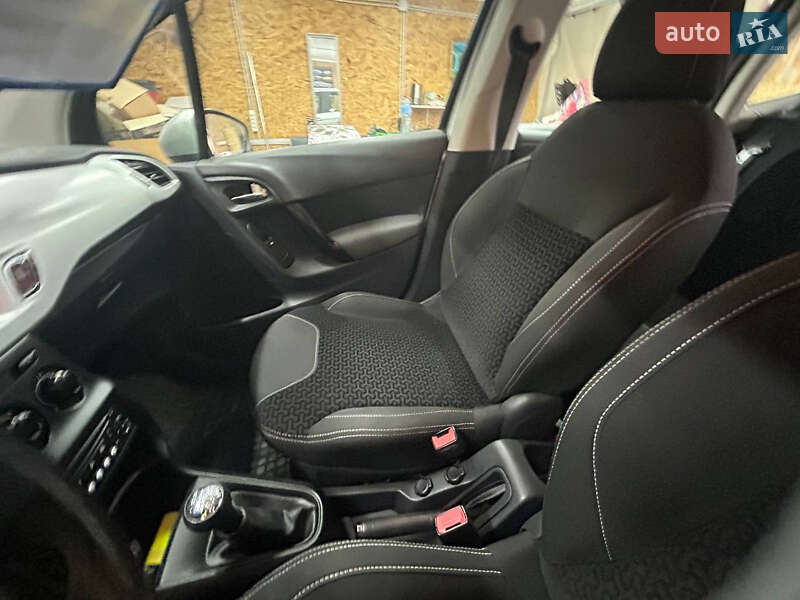 Хэтчбек Citroen C3 2012 в Житомире