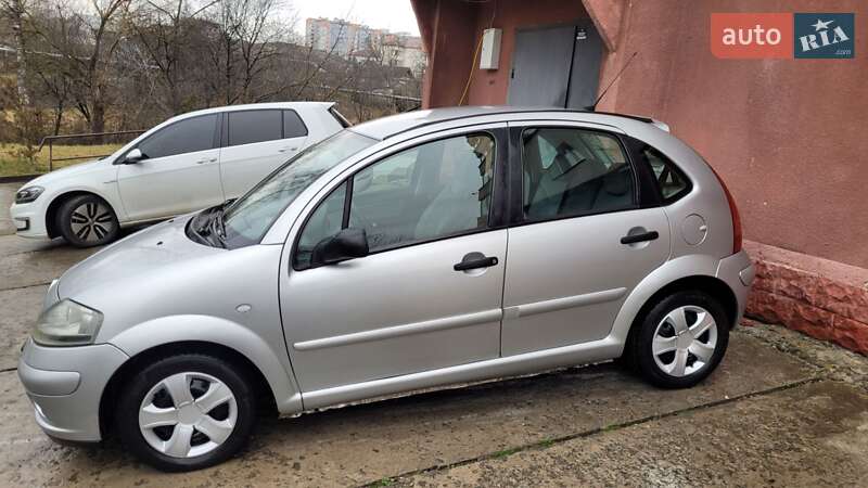Хэтчбек Citroen C3 2004 в Ивано-Франковске