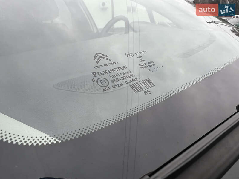 Хэтчбек Citroen C3 2017 в Кременчуге фото 13 Хэтчбек Citroen C3 2017 в Кременчуге