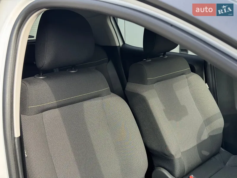Citroen C3 2024 VIN VF7SXHNVTRT010396 фото оголошення 30 з 79