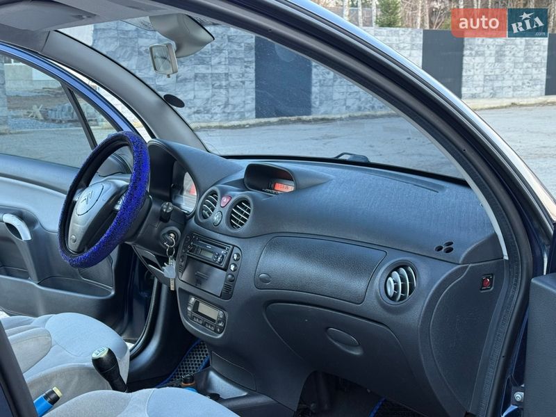 Хетчбек Citroen C3 2003 в Звягелі