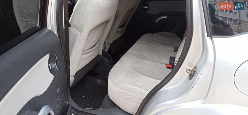 Хетчбек Citroen C3 2004 в Дубні фото 16 Хетчбек Citroen C3 2004 в Дубні