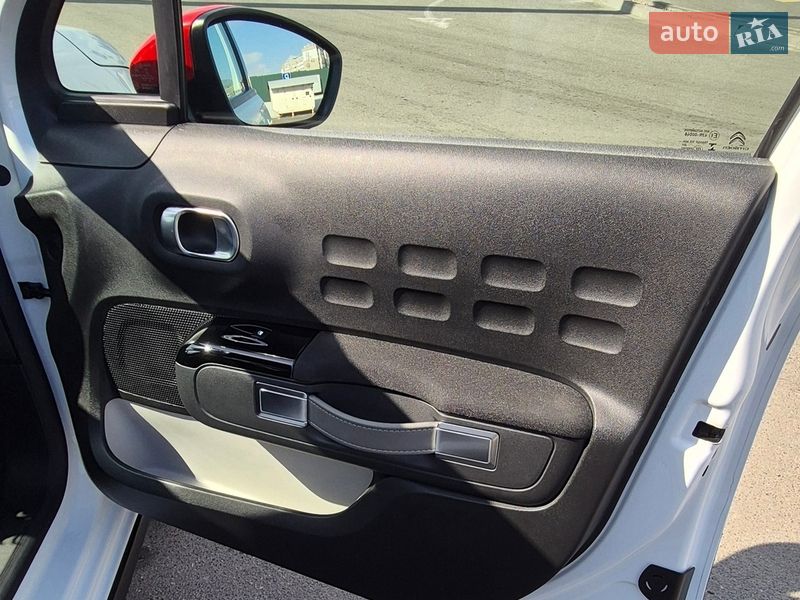 Хэтчбек Citroen C3 2021 в Киеве фото 28 Хэтчбек Citroen C3 2021 в Киеве