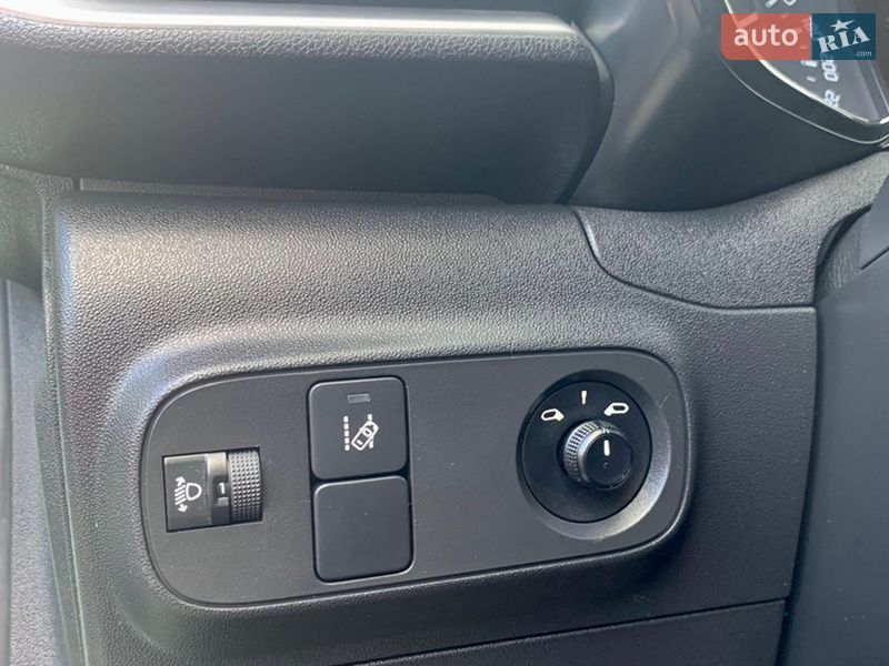 Хэтчбек Citroen C3 2017 в Киеве