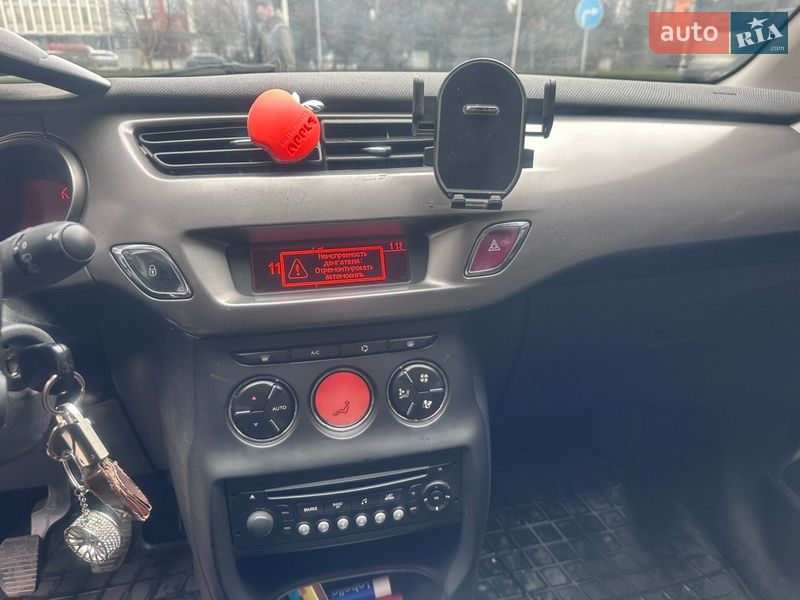 Хэтчбек Citroen C3 2015 в Львове
