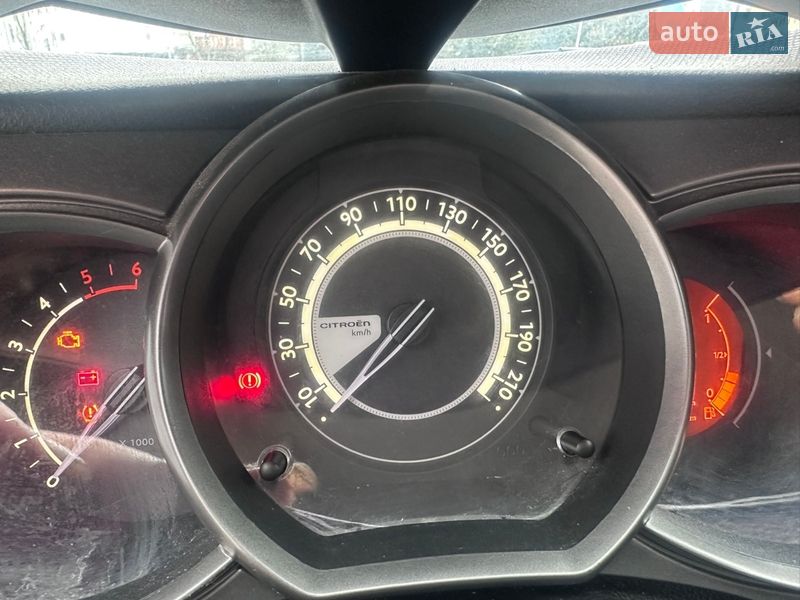 Хэтчбек Citroen C3 2015 в Львове