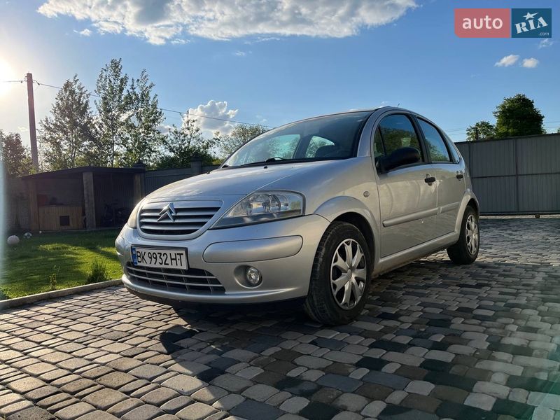 Хэтчбек Citroen C3 2003 в Киеве фото 2 Хэтчбек Citroen C3 2003 в Киеве