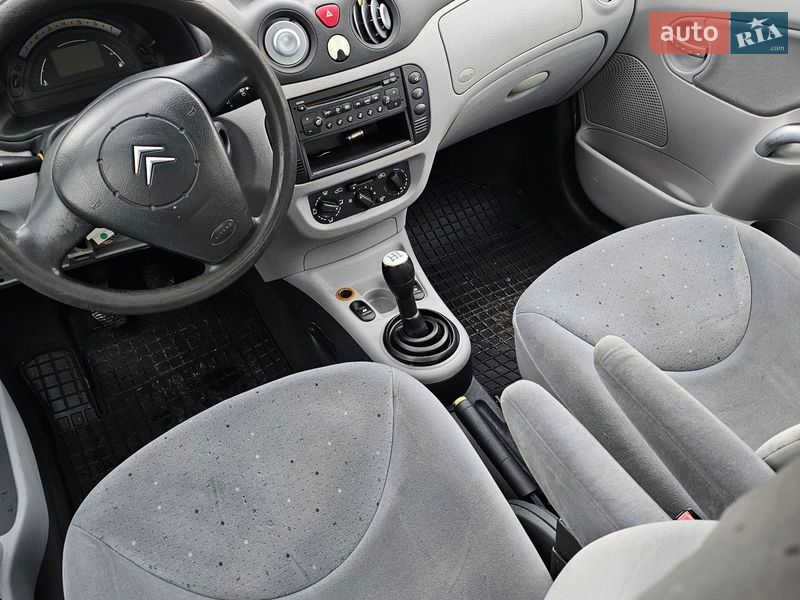Хэтчбек Citroen C3 2003 в Киеве фото 13 Хэтчбек Citroen C3 2003 в Киеве