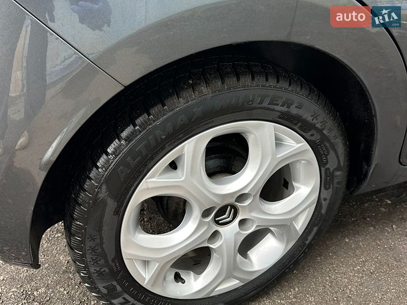 Хэтчбек Citroen C3 2012 в Киеве