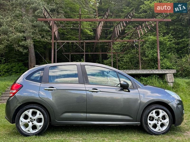 Хэтчбек Citroen C3 2012 в Бережанах