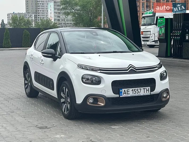 Citroen C3 2019 VIN VF7SXHNVTKT596749 фото оголошення 4 з 95