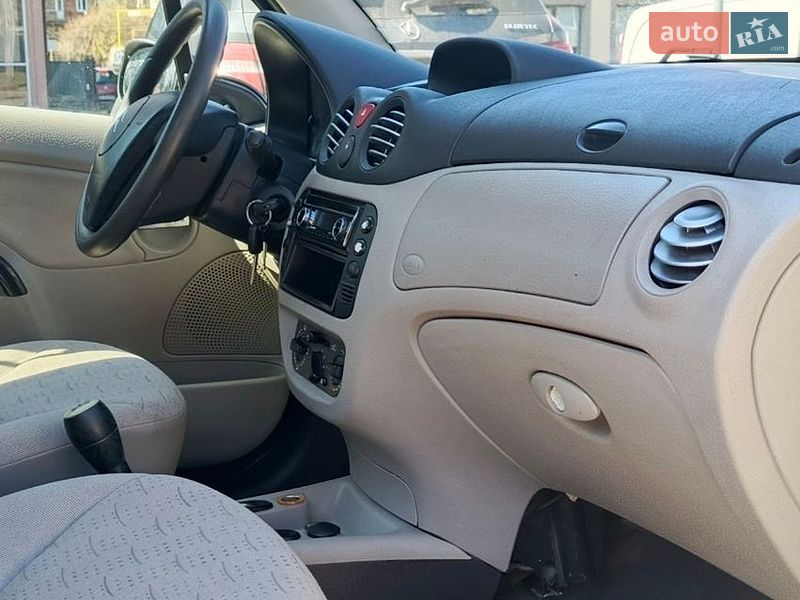 Хэтчбек Citroen C3 2002 в Коломые