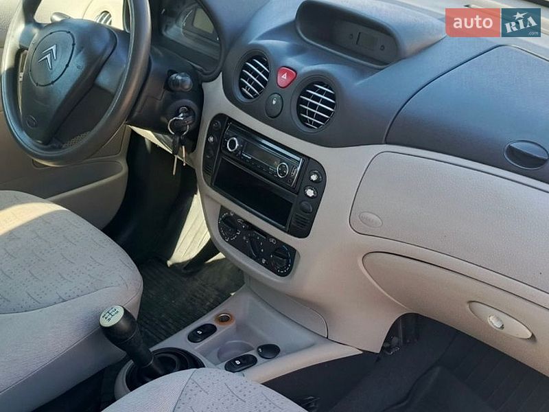 Хэтчбек Citroen C3 2002 в Коломые