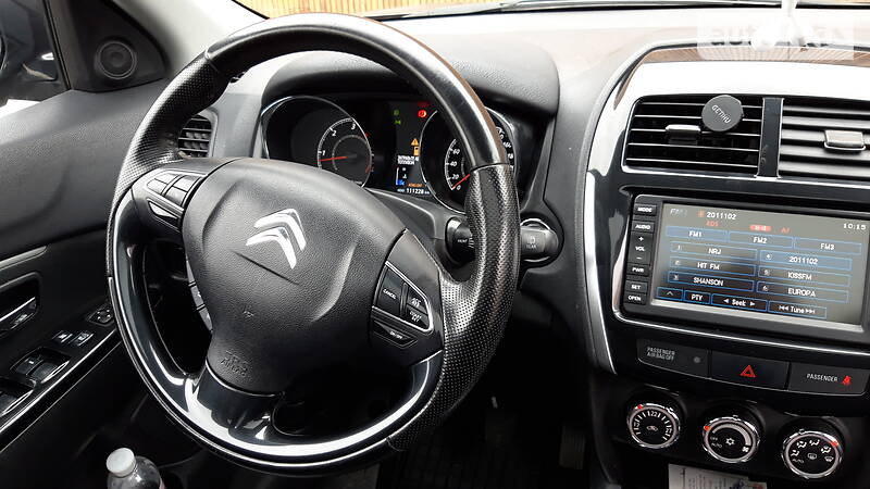 Позашляховик / Кросовер Citroen C4 Aircross 2012 в Києві