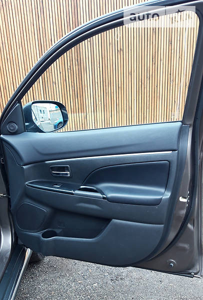 Позашляховик / Кросовер Citroen C4 Aircross 2012 в Києві