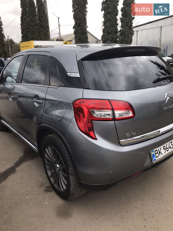 Позашляховик / Кросовер Citroen C4 Aircross 2013 в Черкасах фото 7 Позашляховик / Кросовер Citroen C4 Aircross 2013 в Черкасах