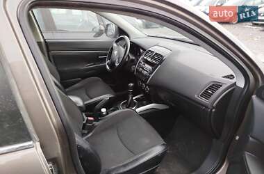 Внедорожник / Кроссовер Citroen C4 Aircross 2013 в 