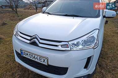 Позашляховик / Кросовер Citroen C4 Aircross 2015 в Києві