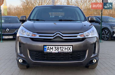 Позашляховик / Кросовер Citroen C4 Aircross 2012 в 