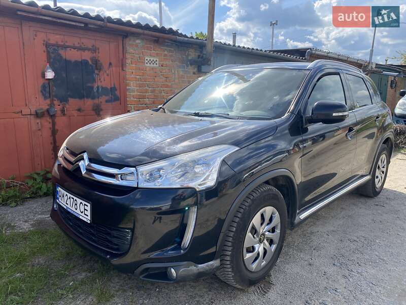 Внедорожник / Кроссовер Citroen C4 Aircross 2012 в Бердичеве