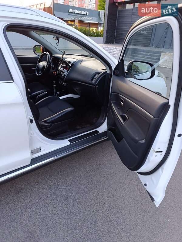 Внедорожник / Кроссовер Citroen C4 Aircross 2012 в Александрие
