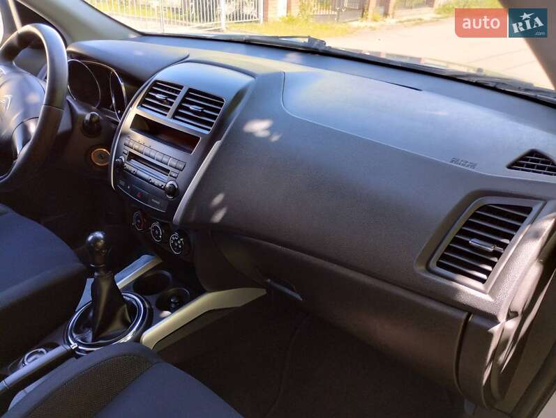 Позашляховик / Кросовер Citroen C4 Aircross 2012 в Рівному фото 16 Позашляховик / Кросовер Citroen C4 Aircross 2012 в Рівному