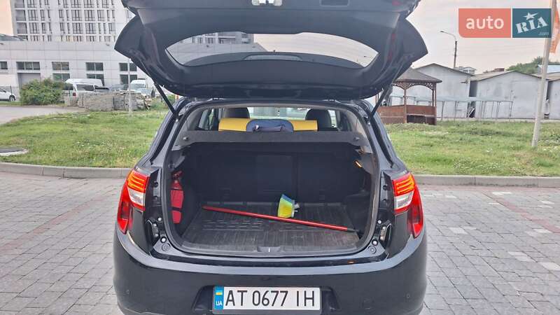 Внедорожник / Кроссовер Citroen C4 Aircross 2017 в Ивано-Франковске фото 12 Внедорожник / Кроссовер Citroen C4 Aircross 2017 в Ивано-Франковске