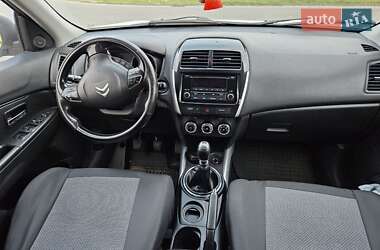 Внедорожник / Кроссовер Citroen C4 Aircross 2014 в 