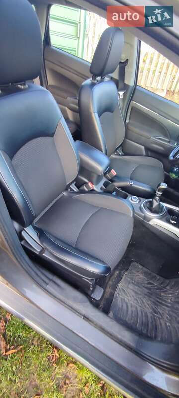 Внедорожник / Кроссовер Citroen C4 Aircross 2014 в Бердичеве фото 6 Внедорожник / Кроссовер Citroen C4 Aircross 2014 в Бердичеве