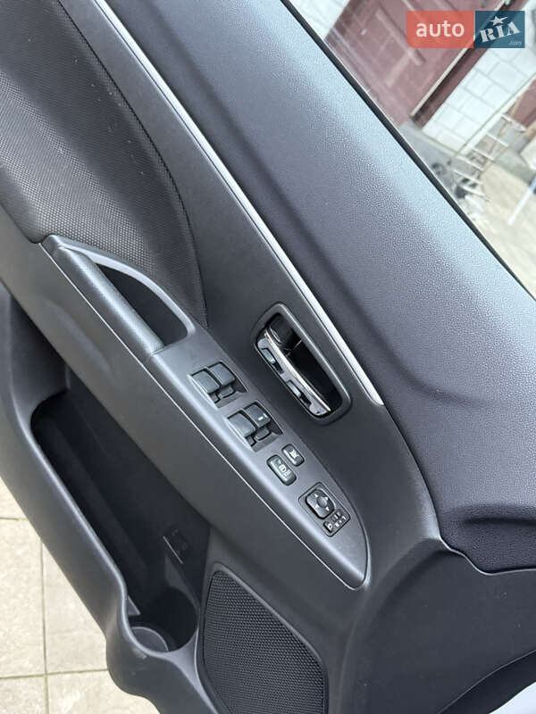 Внедорожник / Кроссовер Citroen C4 Aircross 2012 в Черкассах фото 11 Внедорожник / Кроссовер Citroen C4 Aircross 2012 в Черкассах