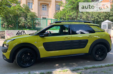 Позашляховик / Кросовер Citroen C4 Cactus 2017 в Києві