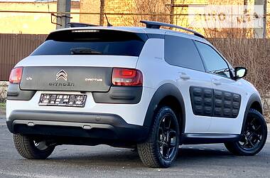 Внедорожник / Кроссовер Citroen C4 Cactus 2016 в Одессе