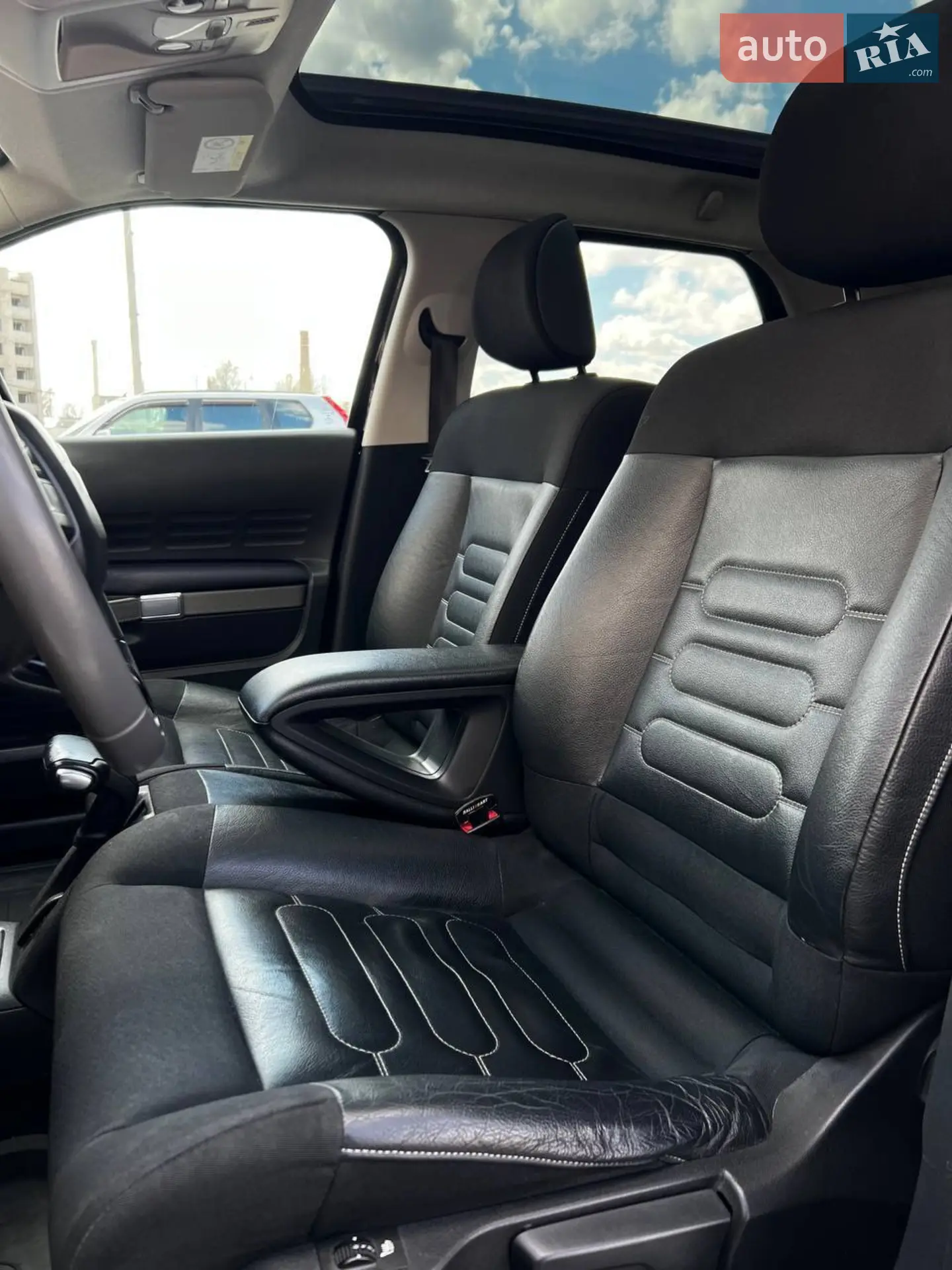 2015 Citroen C4 Cactus - мініатюра 7