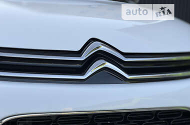Внедорожник / Кроссовер Citroen C4 Cactus 2019 в 