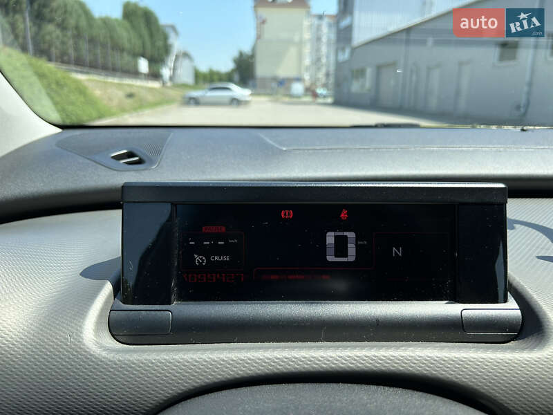 Внедорожник / Кроссовер Citroen C4 Cactus 2017 в Киеве фото 12 Внедорожник / Кроссовер Citroen C4 Cactus 2017 в Киеве