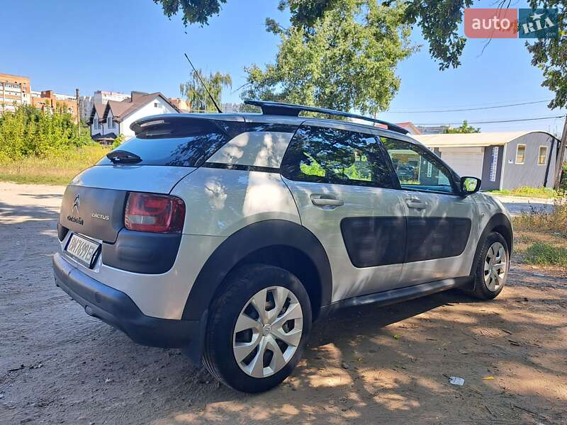 Внедорожник / Кроссовер Citroen C4 Cactus 2016 в Сумах