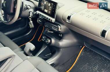 Внедорожник / Кроссовер Citroen C4 Cactus 2016 в 