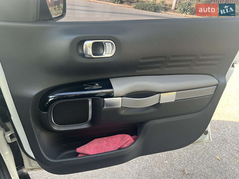 Внедорожник / Кроссовер Citroen C4 Cactus 2018 в Львове