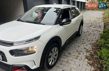 Внедорожник / Кроссовер Citroen C4 Cactus 2019 в 