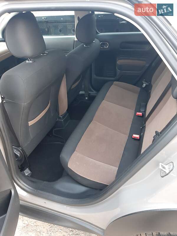 Внедорожник / Кроссовер Citroen C4 Cactus 2016 в Киеве