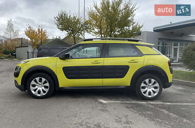 Внедорожник / Кроссовер Citroen C4 Cactus 2014 в 