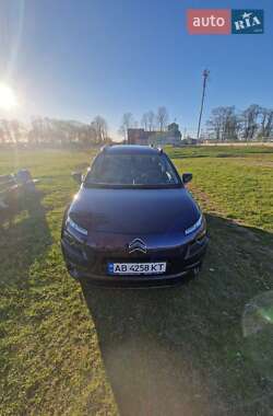 Внедорожник / Кроссовер Citroen C4 Cactus 2014 в 