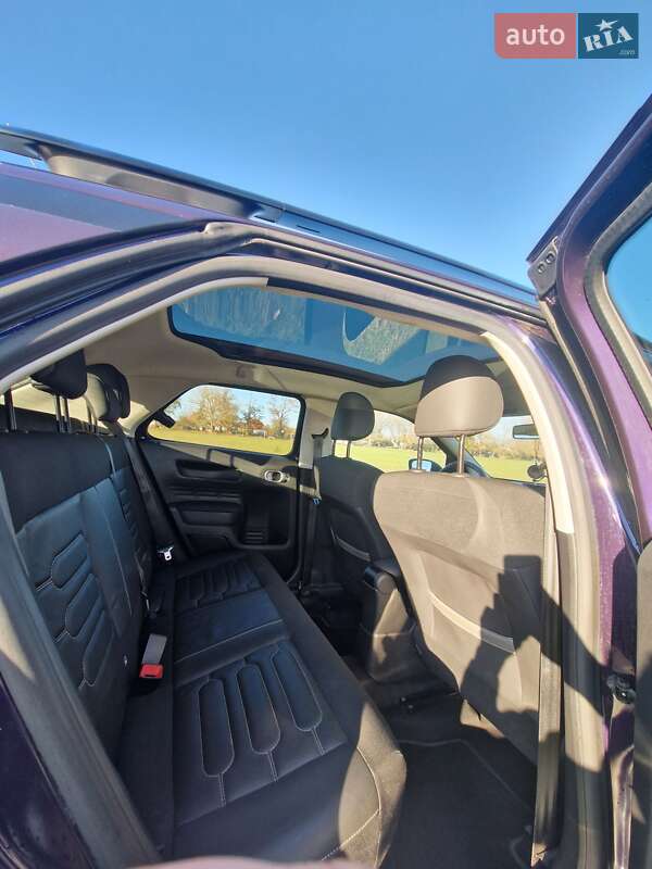 Внедорожник / Кроссовер Citroen C4 Cactus 2014 в Черновцах