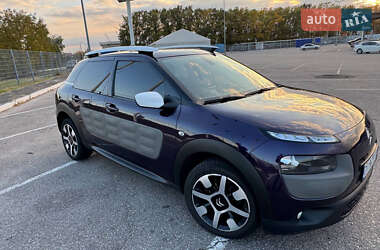 Позашляховик / Кросовер Citroen C4 Cactus 2015 в Дніпрі