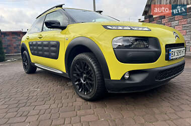 Внедорожник / Кроссовер Citroen C4 Cactus 2017 в Костополе