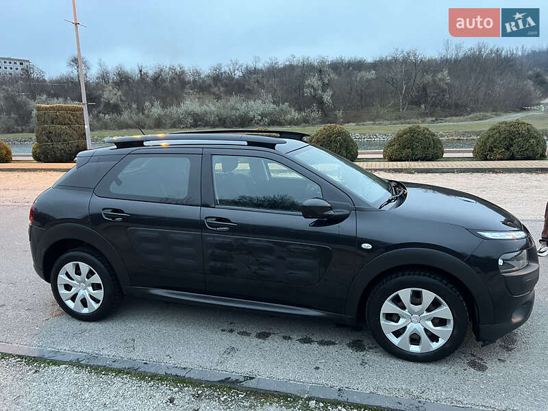 Внедорожник / Кроссовер Citroen C4 Cactus 2016 в Днепре